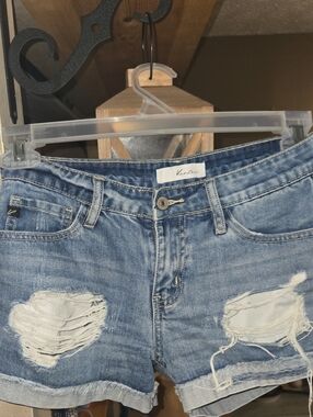 KanCan Light Blue Distressed Denim Shorts🟣